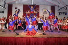 Die Show-Tanzgruppe  (Rote Husaren)